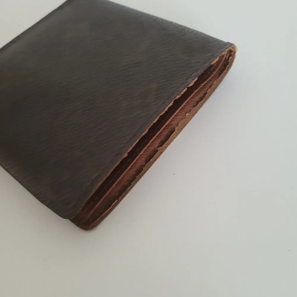 Vintage Louis Vuitton Men's LV Brown Bi-Fold Leather Wallet‎ Monogram Card Bill
